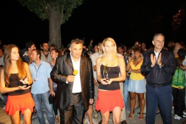 Festivalul pe care Tusac 